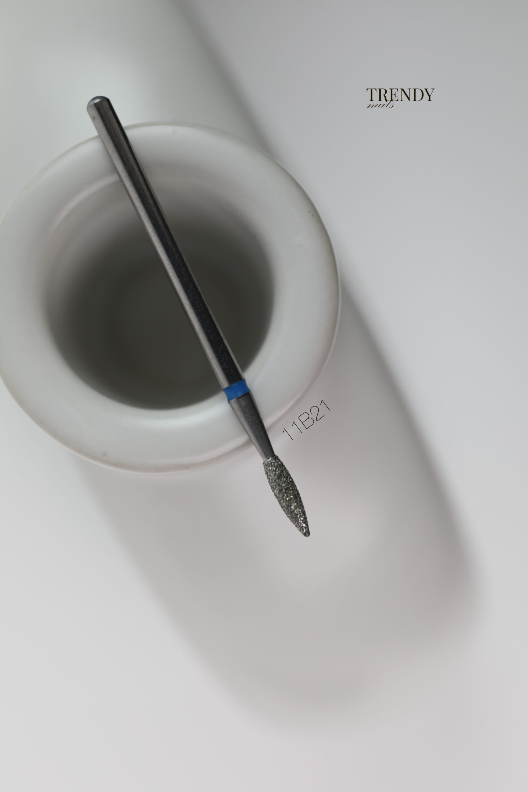 Trendy nails Фреза 11B.021 (полум'я синє укорочене 021)