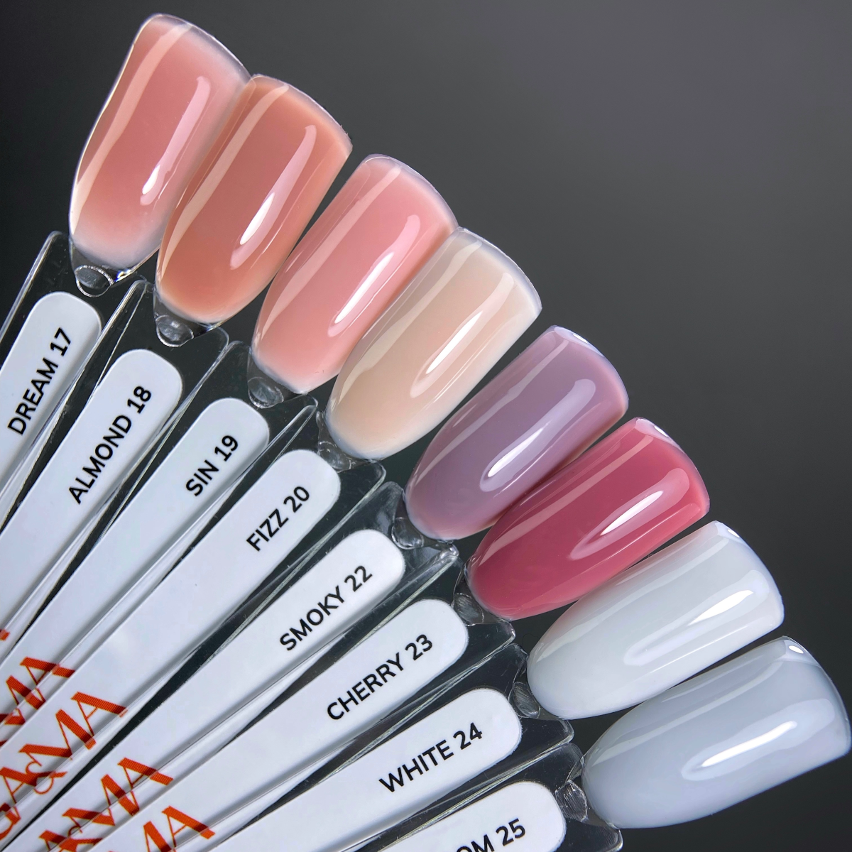 GA&MA Cover base 022 Smoky / Камуфлююча база 022 Смокi (формула одного шару) 30 мл - Зображення 3