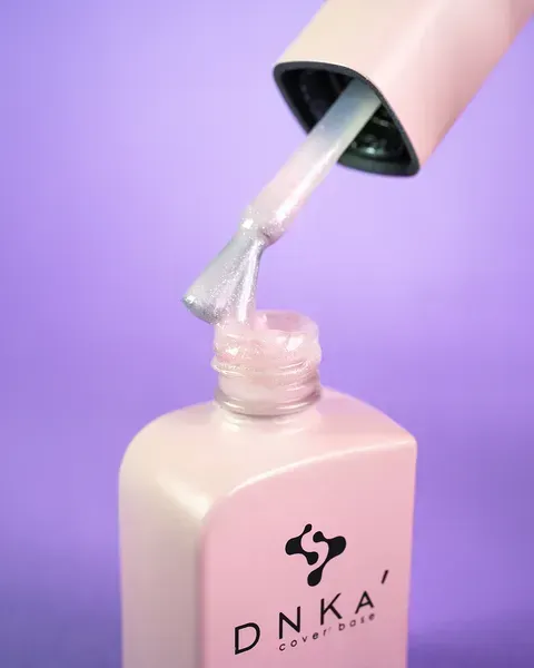 DNKa Cover Base, 12 ml #0040 Romantic (камуфлююча база) - Зображення 3