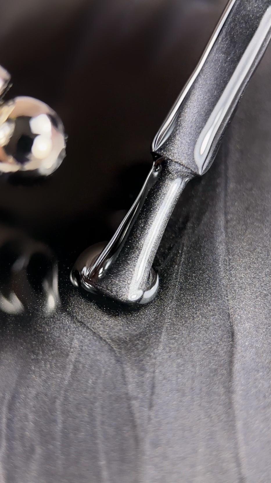 BIBLIOTEKA Гель-лак Котяче око Cat Eye № 02 Shadow - темно-сірий, 10 мл - Зображення 3