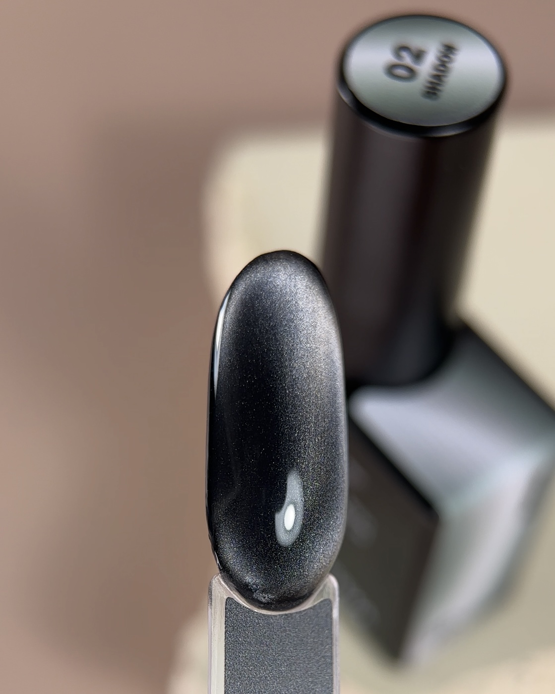 BIBLIOTEKA Гель-лак Котяче око Cat Eye № 02 Shadow - темно-сірий, 10 мл - Зображення 4