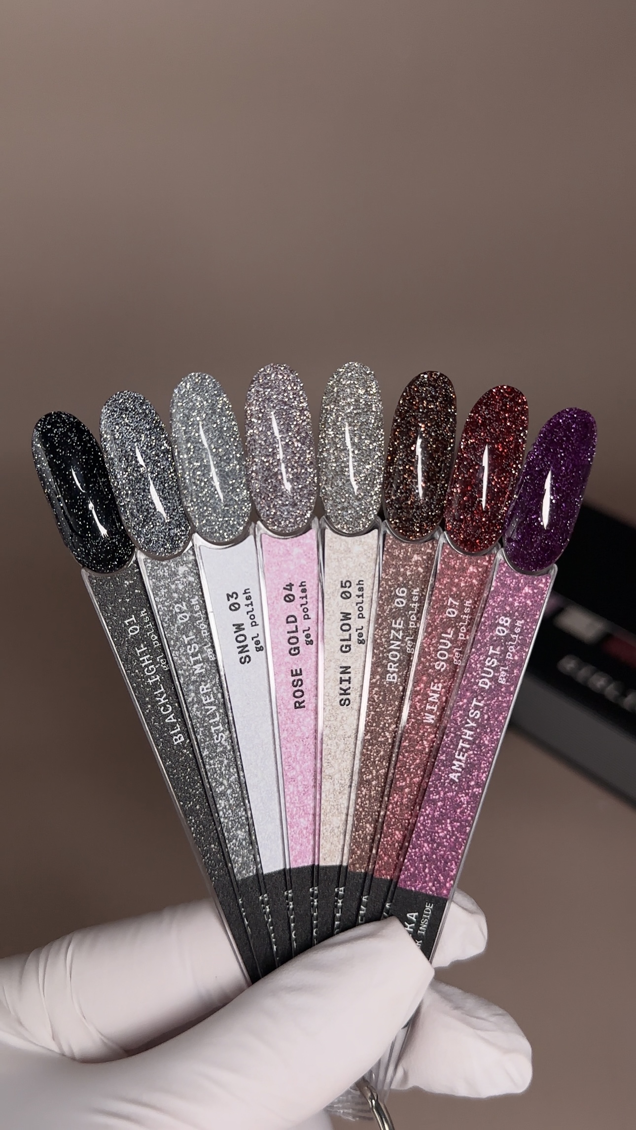 BIBLIOTEKA Гель-лак Cвітловідбиваючий Flash Gel Polish № 08 Amethyst Dust - Фіолет, 10 мл - Зображення 5